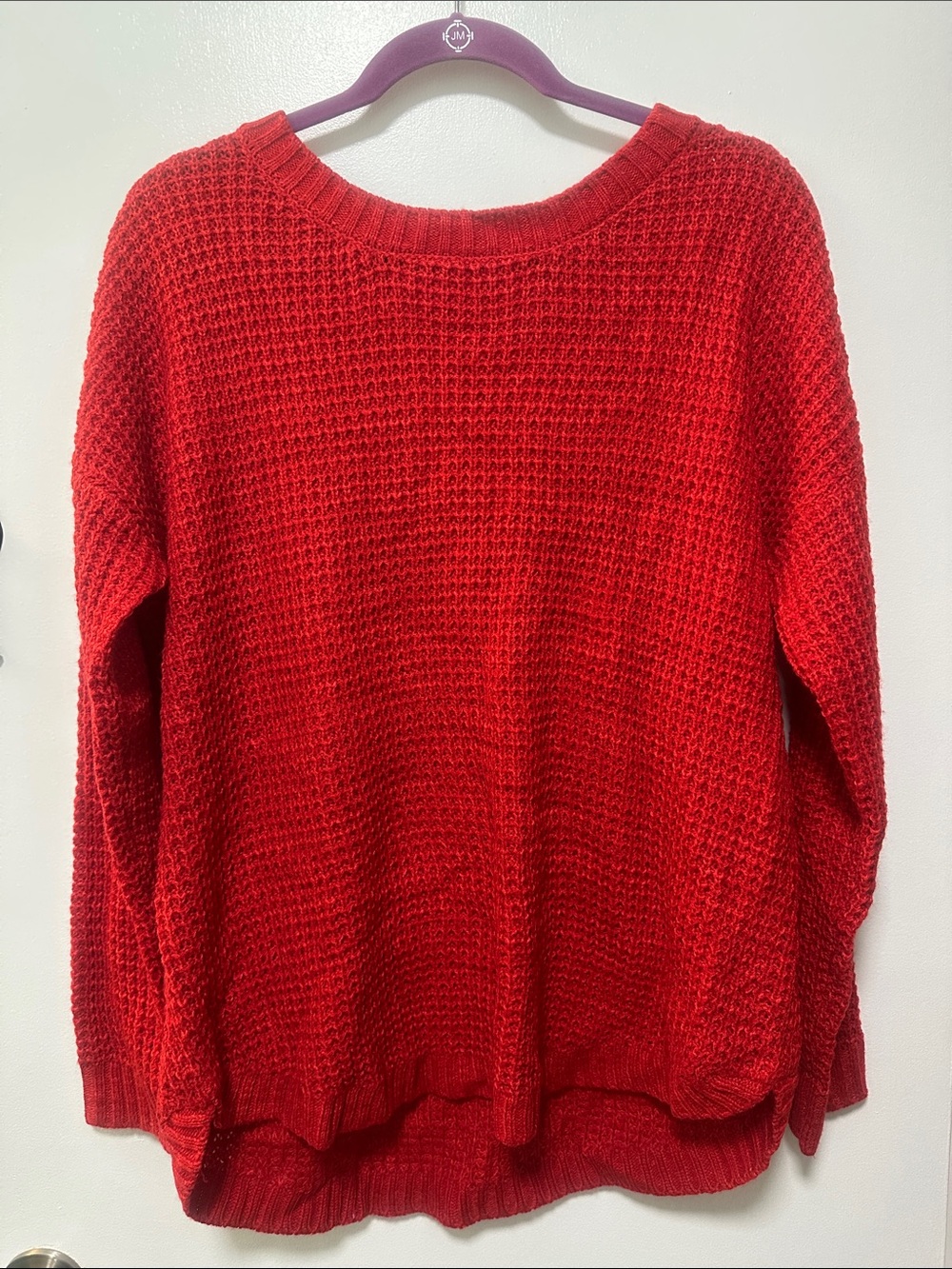 SO sweater size L